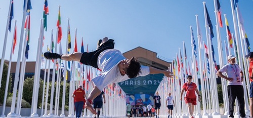 主催する門脇さん＝提供