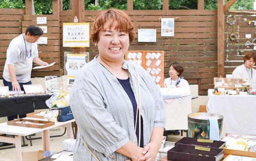 鈴木さん＝会場にて