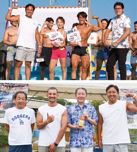 マッスルコンテストの優勝者＝提供（上）新居浜市のＰＲブースを訪れた佐藤市長と主催したアンドリアッチさんら