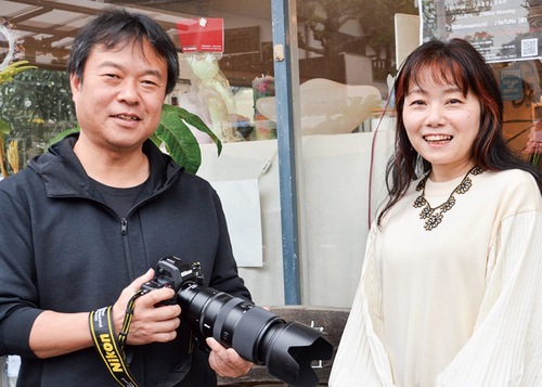 松村康史さん（左）と加藤苑凛さん