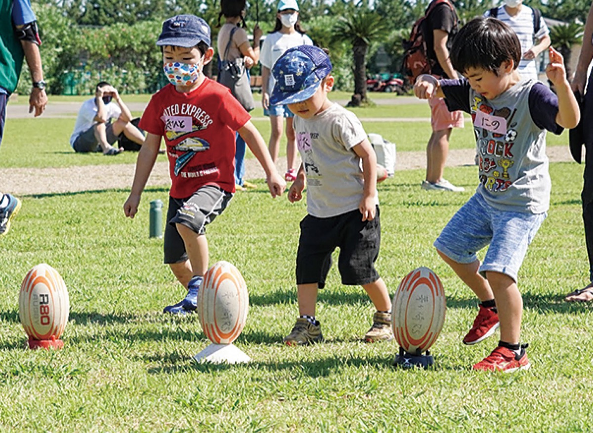ラグビー体験会を開催 キッズ集まる 茅ヶ崎 タウンニュース