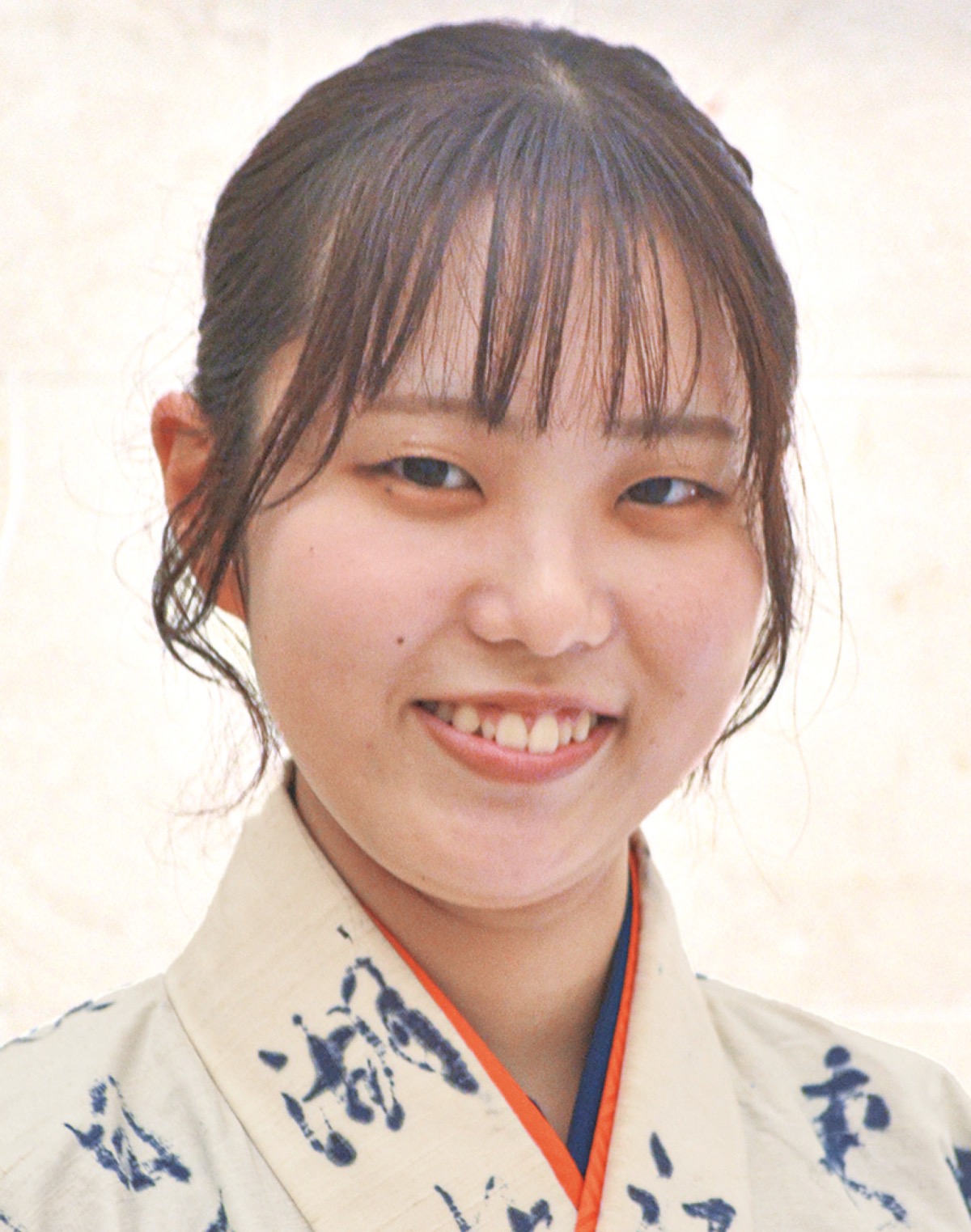 荒井 理紗子さん