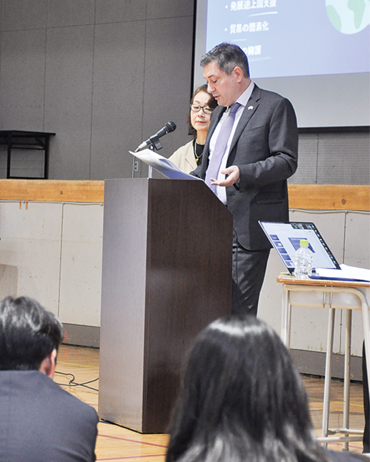 ＥＵ大使が西浜高校訪問