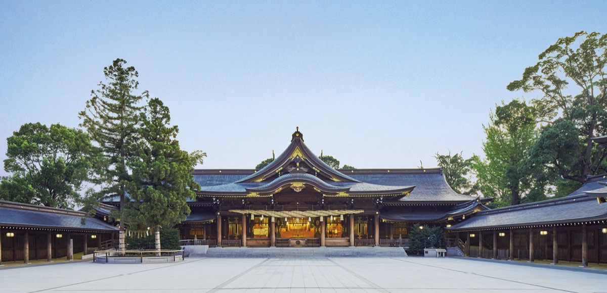 初詣は八方除の寒川神社へ