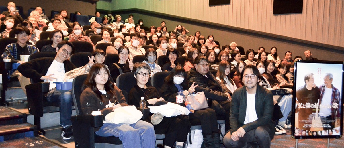 地元ゆかりの作品に賛辞