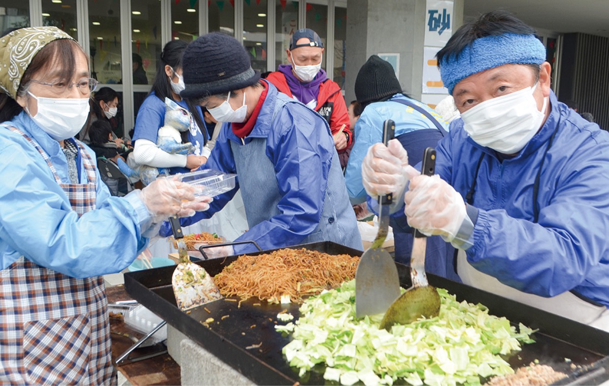 ステージ披露など好評