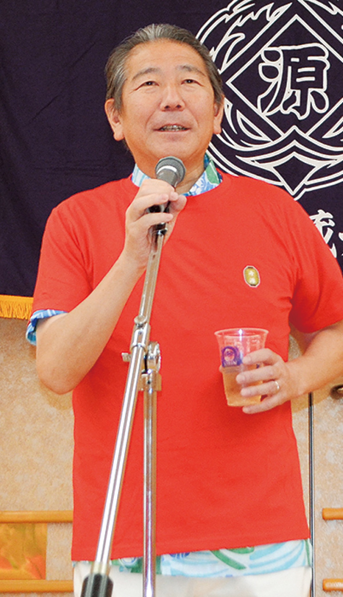 あいさつする佐藤光市長