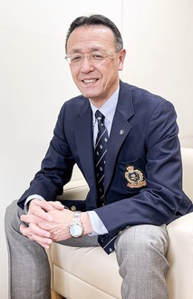 1960（昭和35）年生まれの63歳。2021年に初当選し、現在1期目。会派は大志会。岡田在住。（一社）神奈川県バスケットボール協会常務理事。