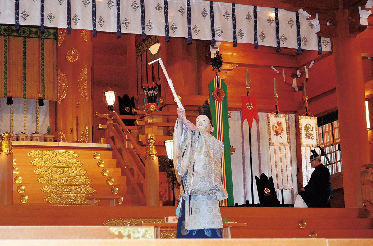 五穀豊穣祈り、舞う