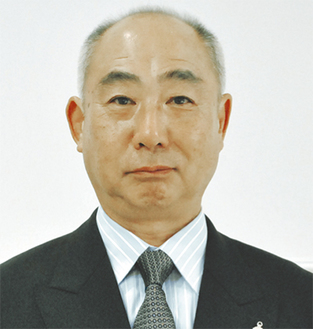 （株）三藤 代表取締役　58歳