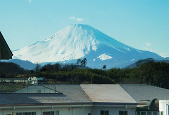 壮大な富士や江の島が一望できる