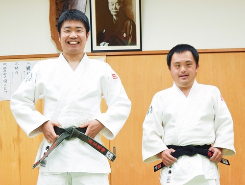 高部さん（左）と小林さん