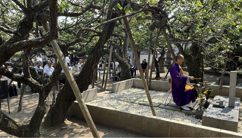 法要の様子（大磯町観光協会提供）