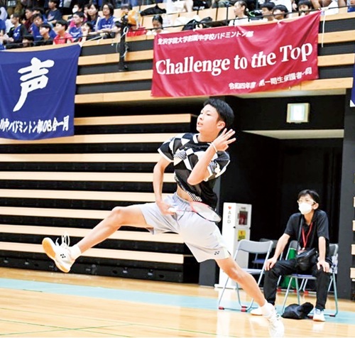 身長を生かした攻撃的なプレーが特長の高橋さん