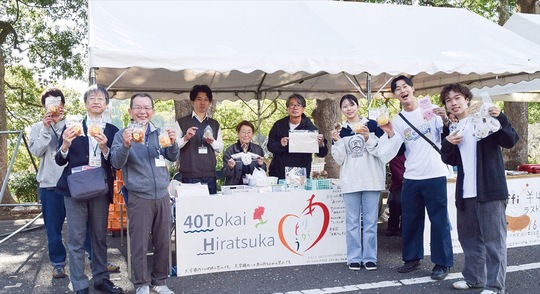 建学祭で販売する様子