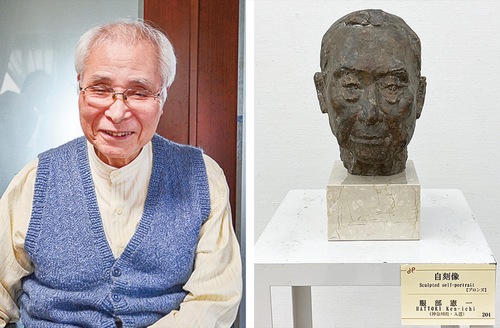 『自刻像』（右）と服部さん