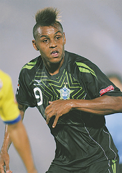 上位対決痛み分け