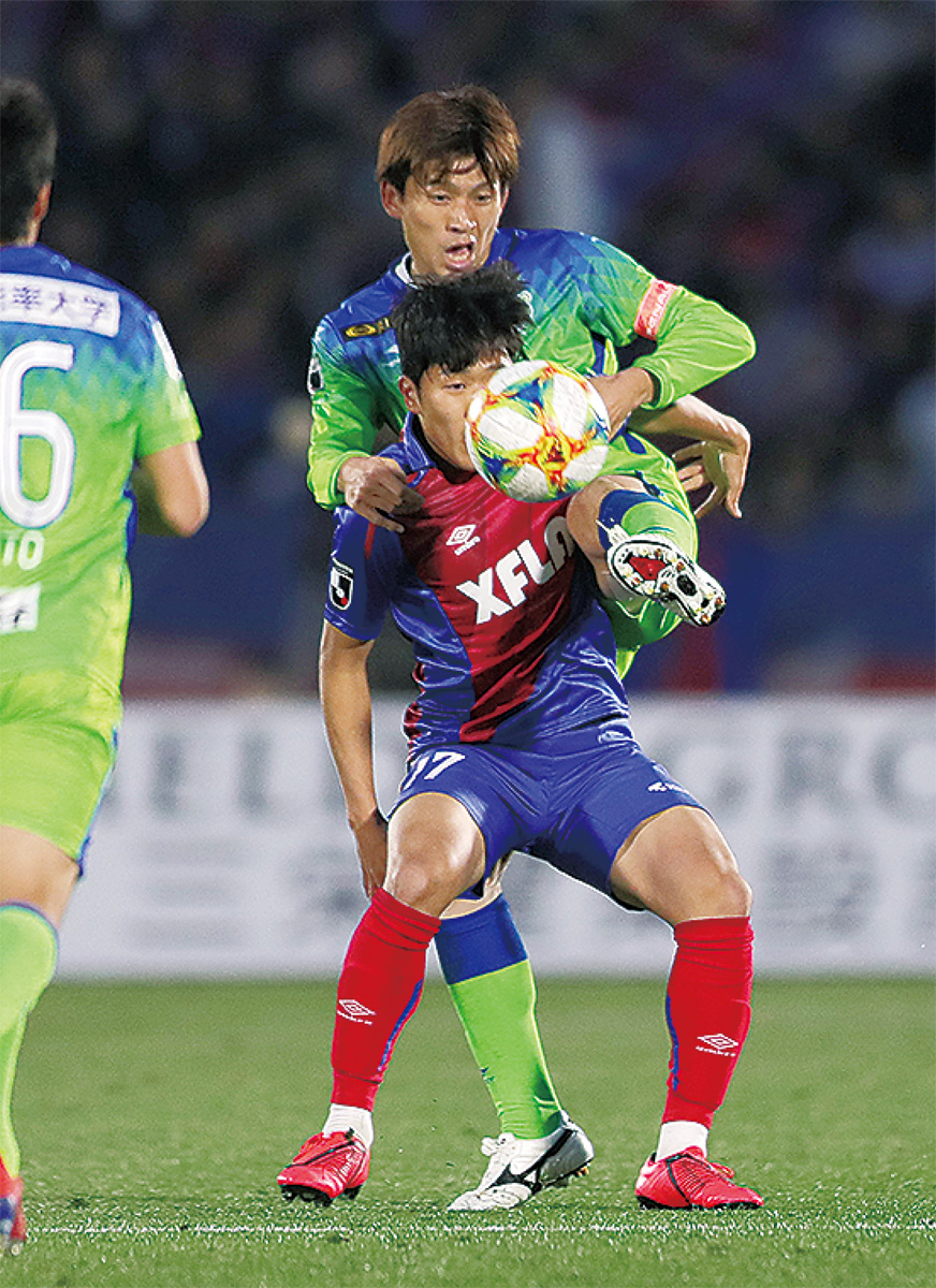 １点目に絡み献身的な守備をみせた大野