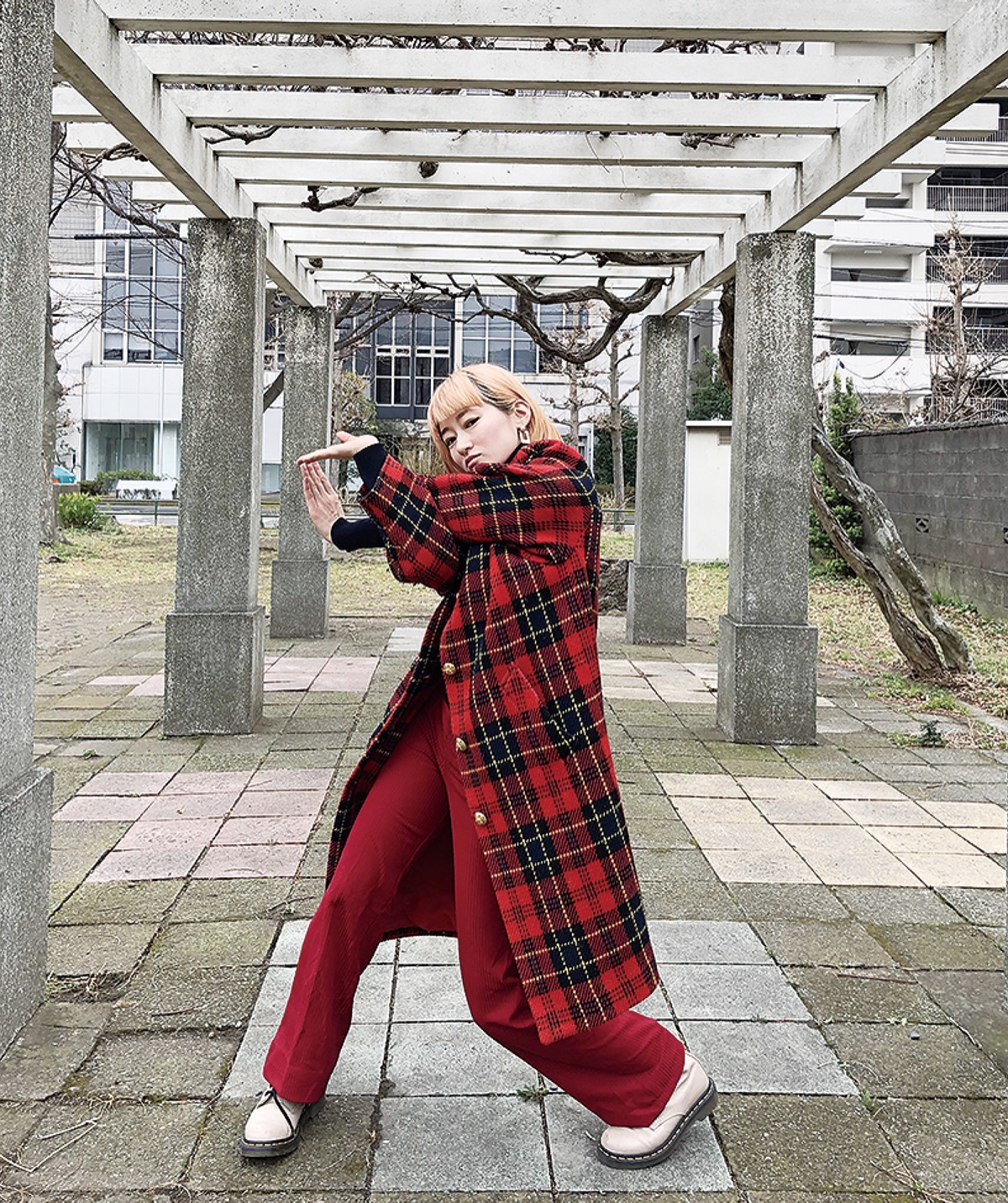 エレクトロダンス (写真1)