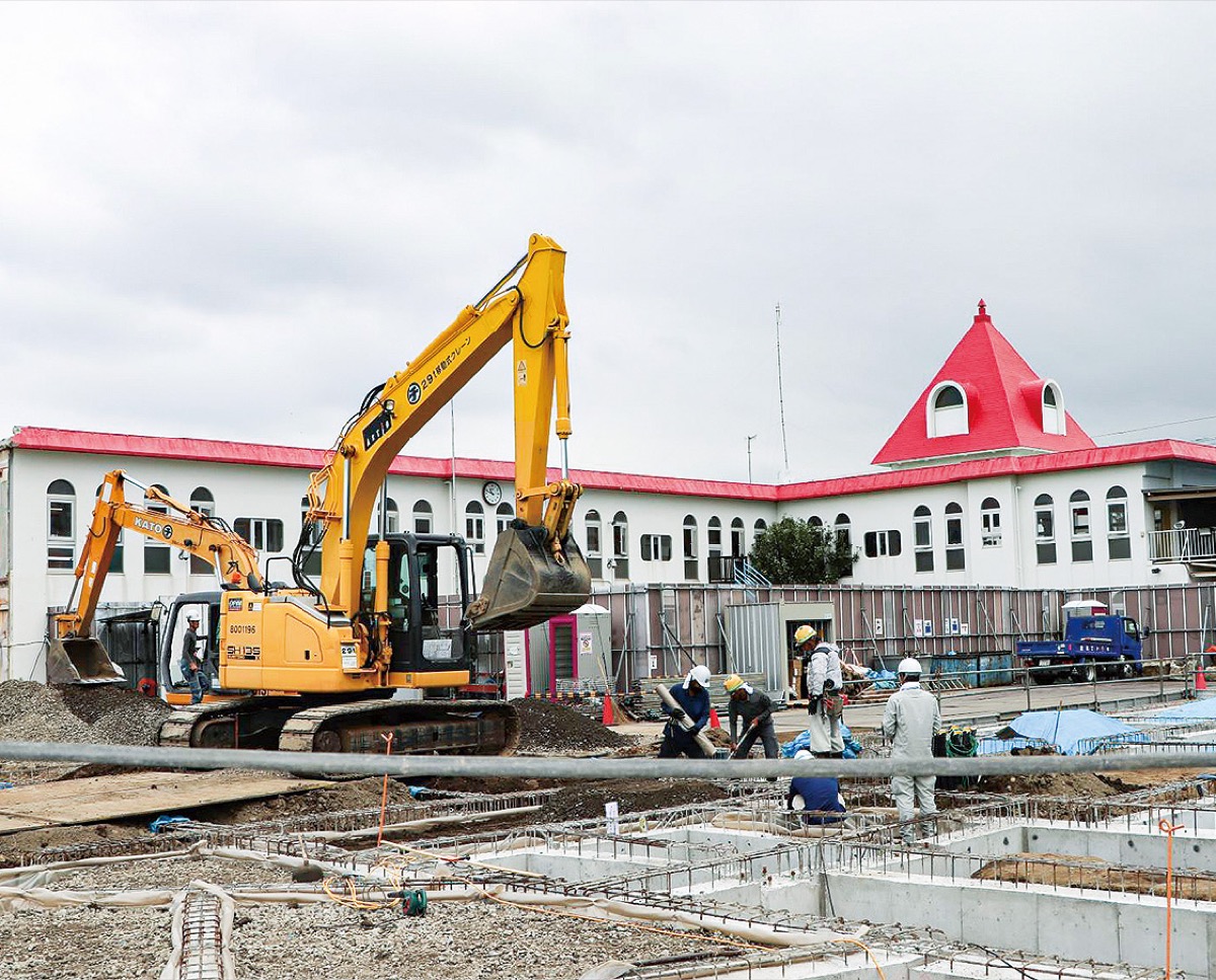 園舎建て替え中。新園舎は来年度から