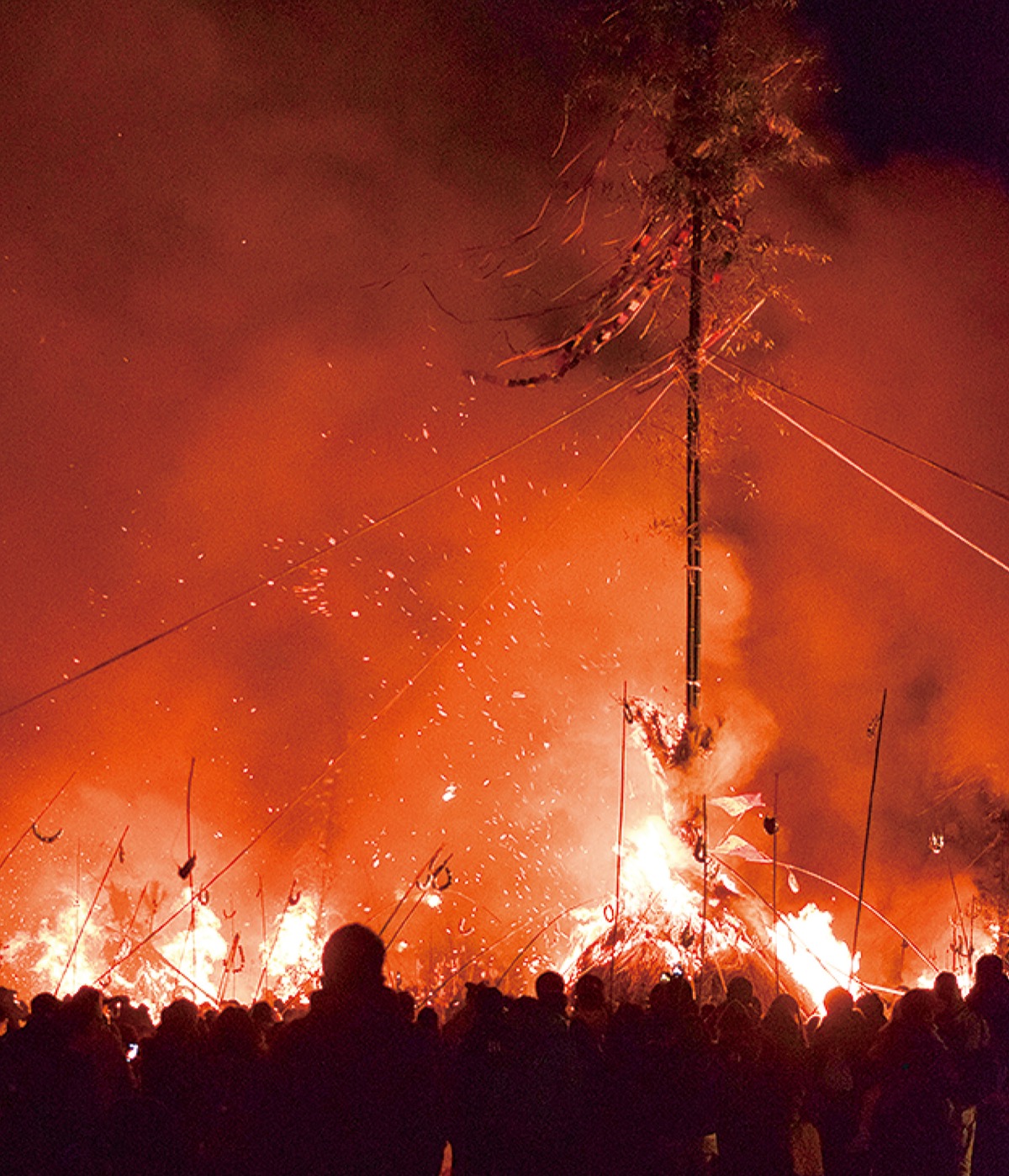 息災願い 大磯の左義長