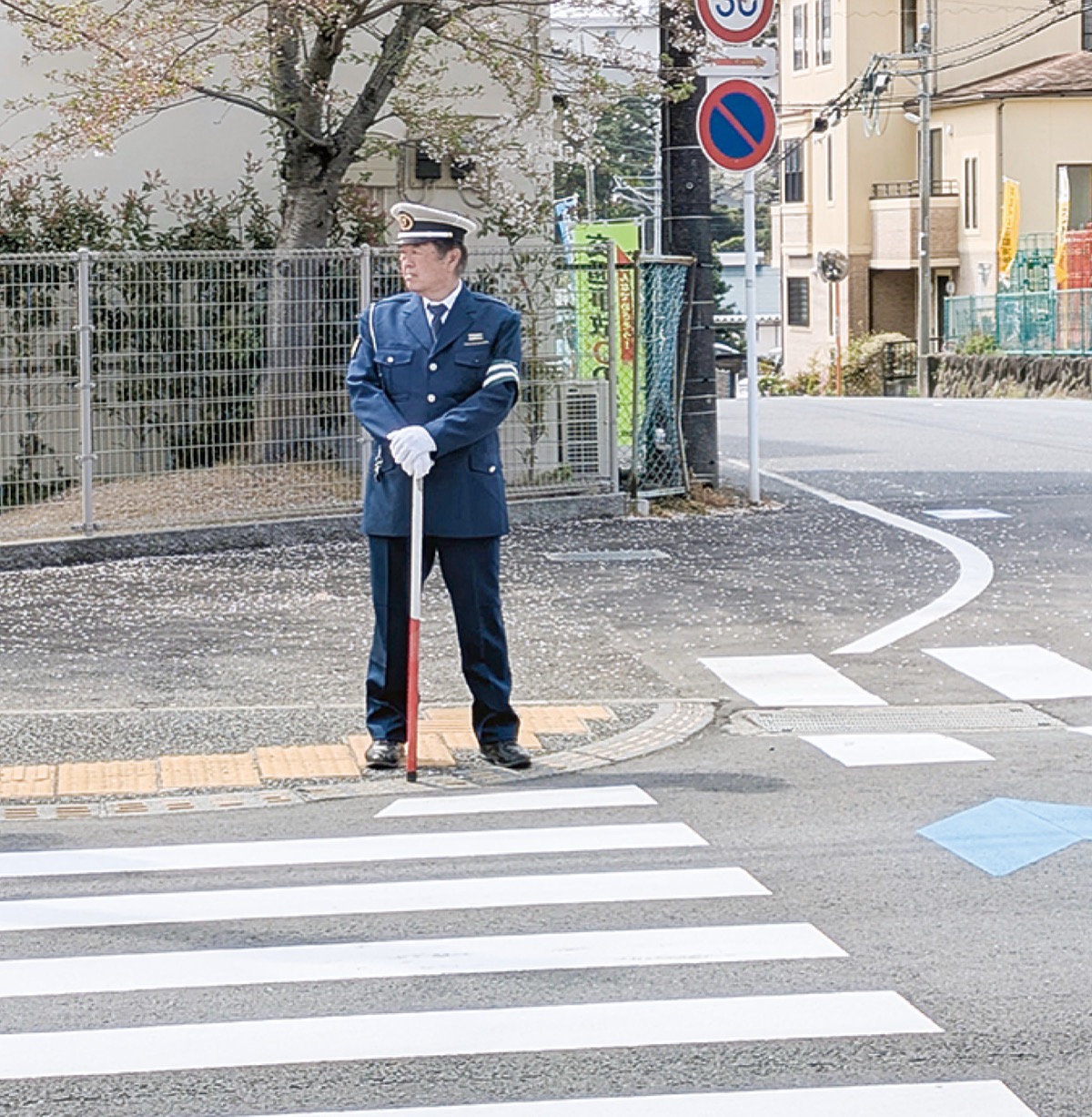 交通指導員として活動