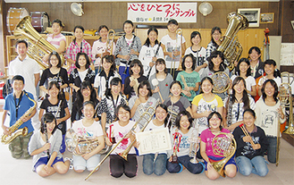 東関東大会に向けて夏休みも練習に励む国府中学校吹奏楽部の部員たち
