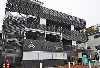 大磯駅前に完成した自転車駐車場