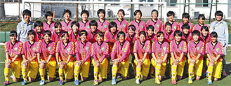 女子サッカー部の部員たち