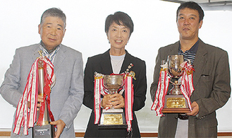 左から優勝した土方さん、千葉さん、丸尾さん