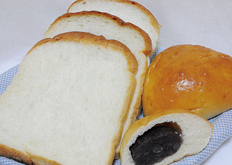 添加物不使用のコスタのパン