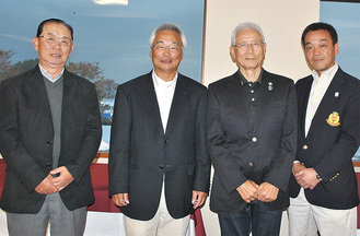 左から加藤会長、上田さん、村田さん、井上さん