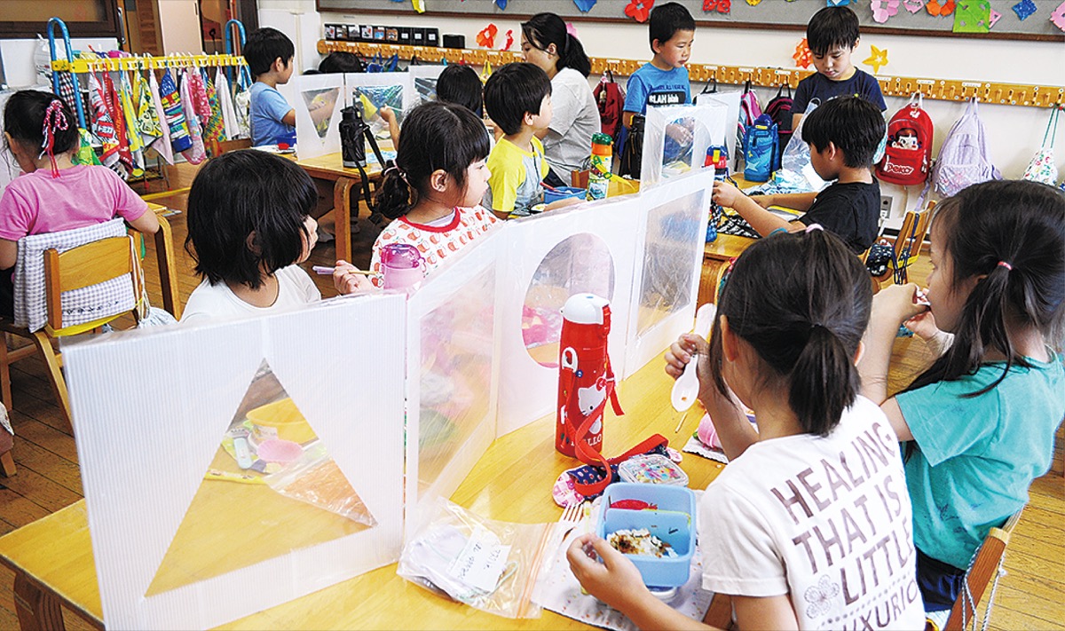 衝立 先生が手作り 二宮めぐみ幼稚園 大磯 二宮 中井 タウンニュース