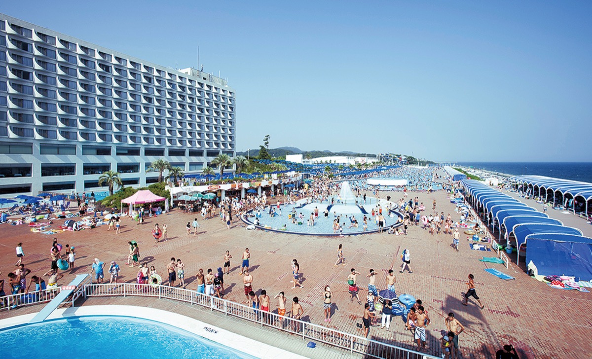 入場制限なし 通常営業へ