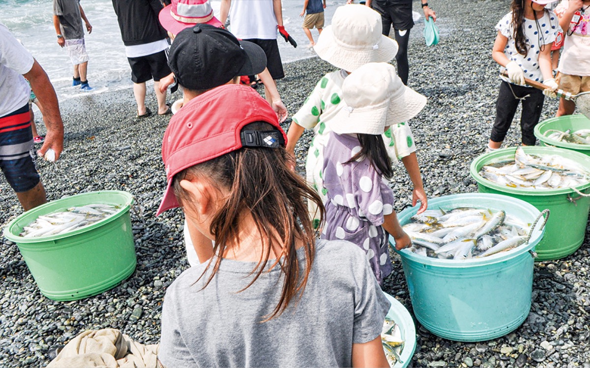 １トンの魚にわくわく