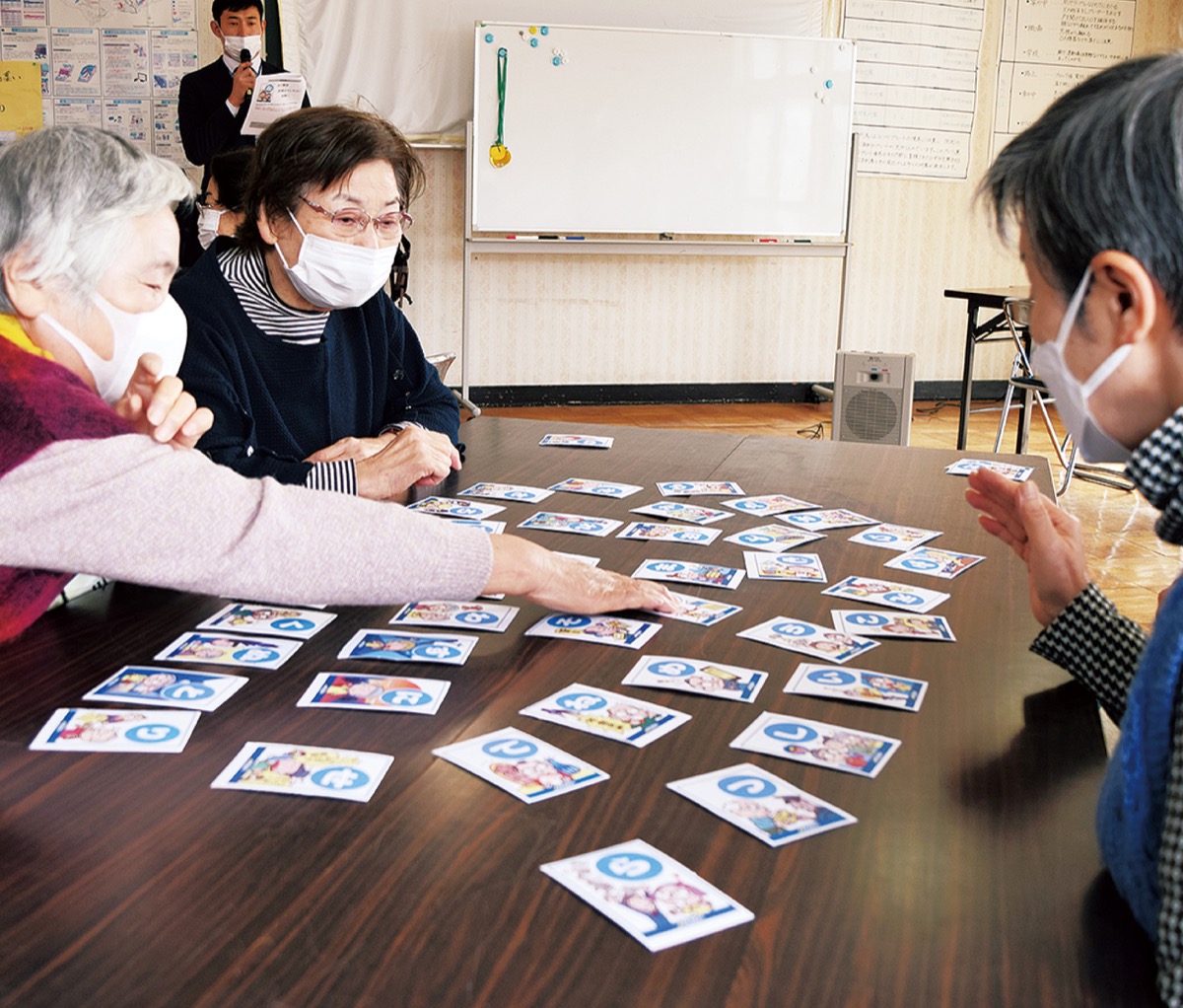 特殊詐欺や犯罪防止に｢かるた｣
