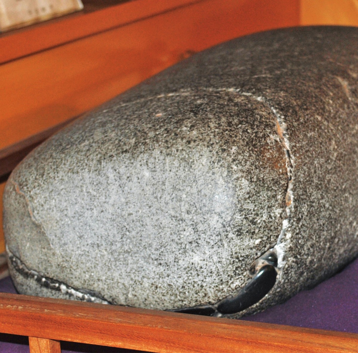 虎御石を特別公開