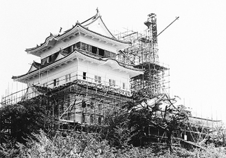 再建工事中の小田原城（当時）