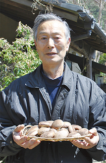無農薬にこだわり、「本物の食べ物を追求したい」と語る川島さん