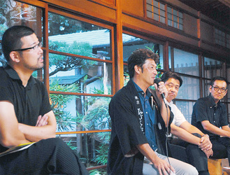 （左から）鼎談に臨む野口さん、芹澤さん、加藤市長、前田さん