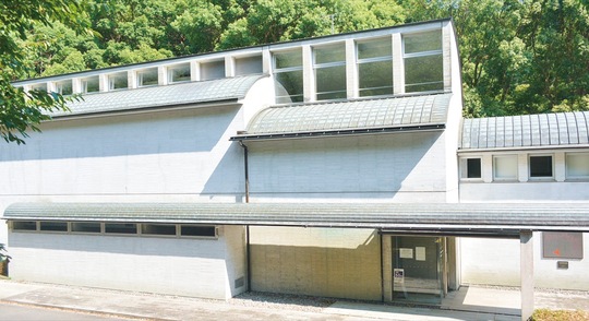 休館中の中川一政美術館