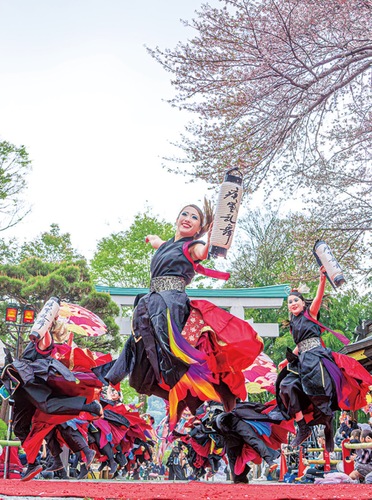 各地で演舞を披露（提供）