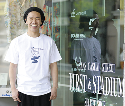 イラストもプリントも地元にこだわった 小田原人 のコラボtシャツ 小田原 箱根 湯河原 真鶴 タウンニュース