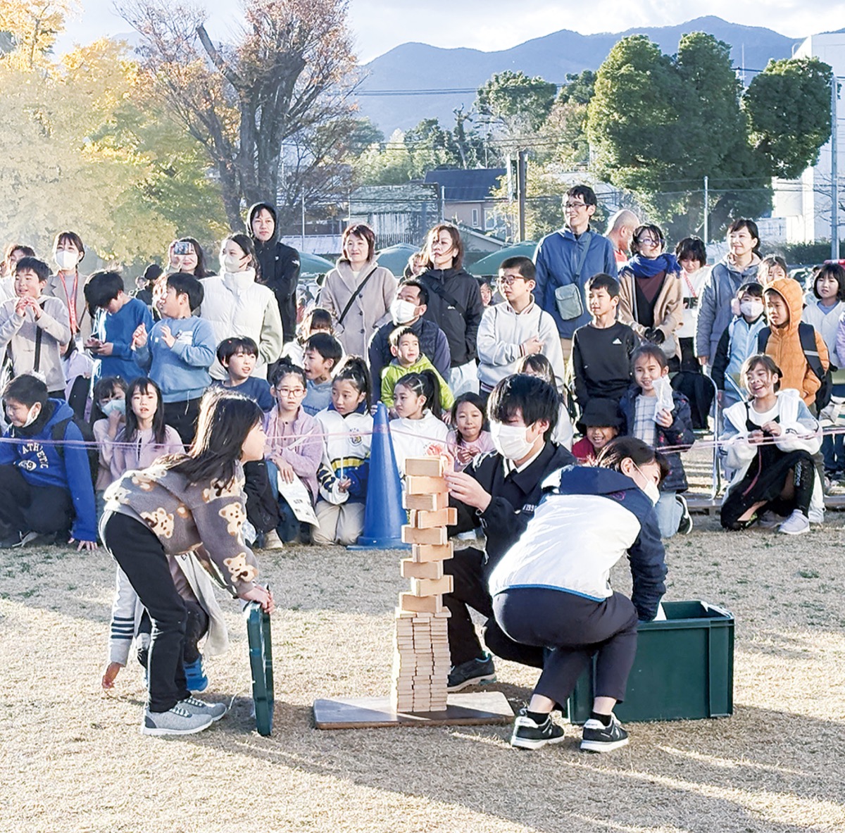 三の丸小 体験で新たな絆づくり わくわくフェスタ盛況 | 小田原・箱根