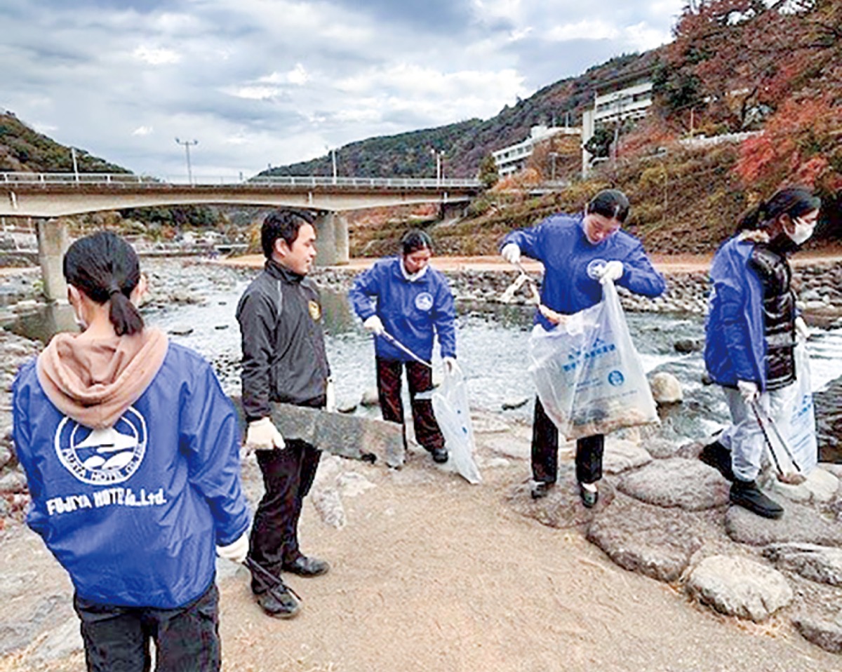 ｢きれいな箱根｣で観光を