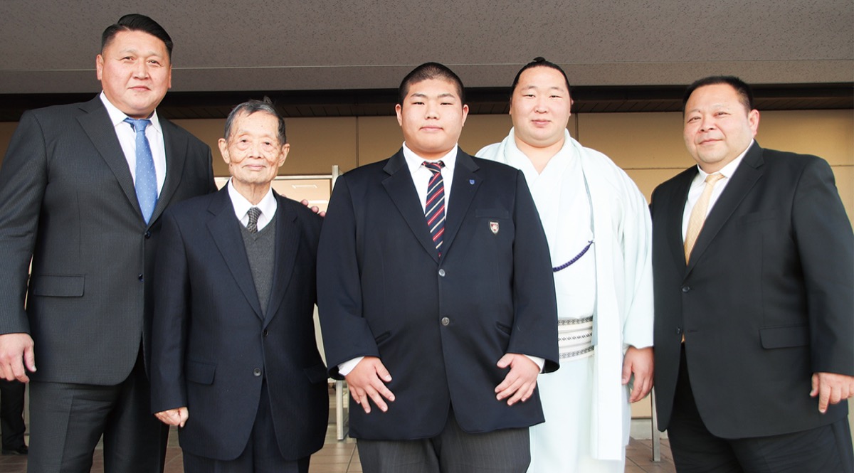 旭丘・石田さんが角界へ