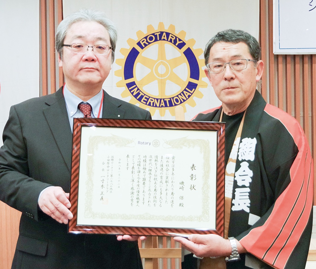 一寸木会長（左）と磯崎組合長