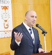 マルタ大使が英語で講演