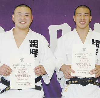 二見さん（右）は「関東優勝を目指す」、吉田さん（左）は「２人で１・２位を狙いたい」と意気込みを語った