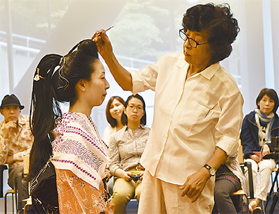 結髪師の仕事 箱根 湯河原 真鶴 タウンニュース